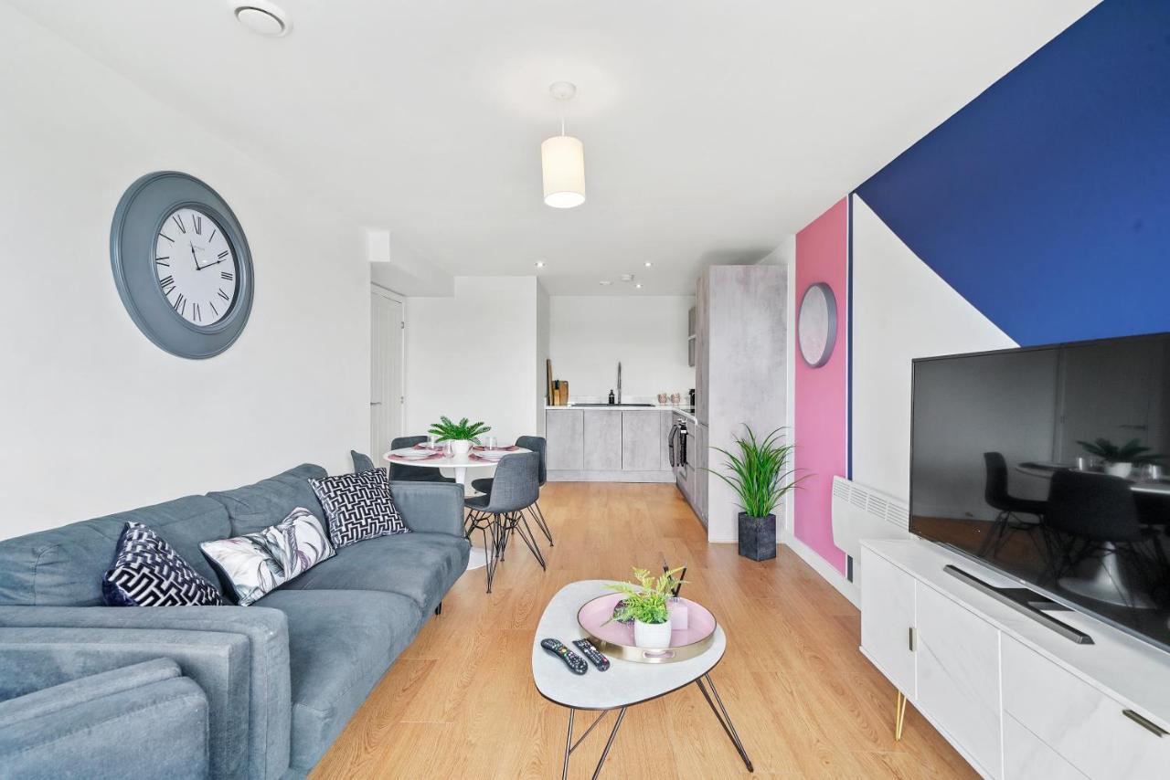 Stunning 2 Bedroom Apartment リーズ エクステリア 写真
